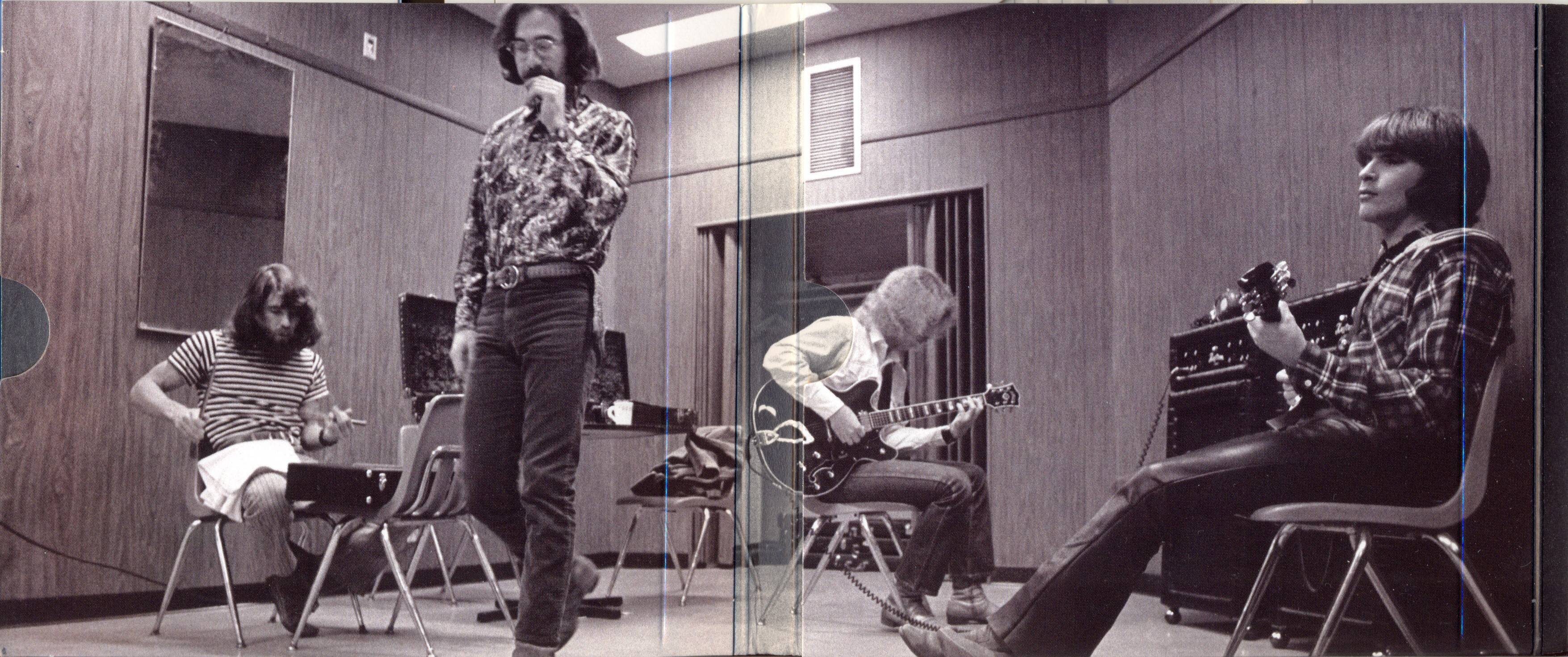Creedence Clearwater Revival Ultimate CCR [box in]